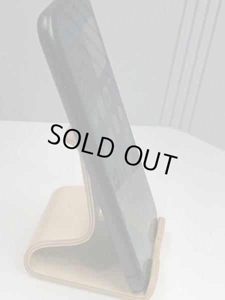 画像8: 【傷少なめ・美品】中古　iPhone11　64GB　バッテリー100％　simフリー　ブラック  ランクA (8)
